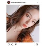 山本舞香、どアップ自撮りで美谷間チラリ！