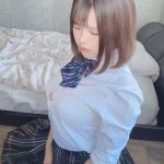 雪見きゆ、弾けそうな制服シャツ越しの美谷間ショットで悩殺「夢の狭間ですね」