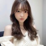 由良朱合のデコルテ＆肩出しコーデに「美しい」「素敵すぎます」の声ぞくぞく！