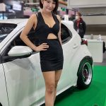 【大阪オートメッセ2022】ミス湘南フォトジェニック・今村知可、胸元あらわなボディコン衣装で登場！