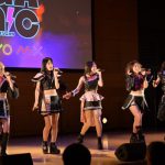 ガールズグループ・TiiiMO、ギガソニで唯一無二のクールなパフォーマンス！＜GIGA・GIGA SONIC＞