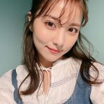 石川恋、春らしいトレンドを取り入れたコーデオフショットに歓喜の声