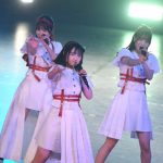 【写真特集】Peel the Apple（ぴるあぽ）、応援団衣装でオープンステージを盛り上げ！＜NIG FES 2022＞