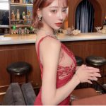 明日花キララ、「ちゅる肌セクシー」なミラクル美乳悩殺！