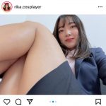 コスプレイヤー・藍沢梨夏、見えそうで見えないスーツ姿でセクシーポーズ