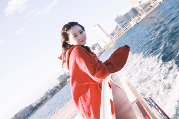SKE48・江籠裕奈、写真集が早くも重版決定！『天使』級のアザーカット大量公開