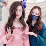 藤川らるむ、美脚チラリの夕陽ポートレートにうっとり