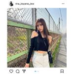 小山璃奈、肩出し春コーデをセクシーに着こなし