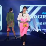 SKE48・野村実代、ビビッドカラーのキャミソールドレスコーデでランウェイを彩る！＜マイナビ TGC 2022 S/S＞