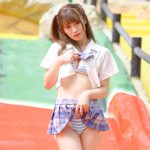 綺星★フィオレナード・猫宮りな、制服脱ぎかけの水着ショットで誘惑＜SUMMERLAND IDOL CARNIVAL＞