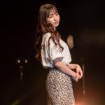 重川茉弥、ヒョウ柄スリットから美脚披露！＜超超十代2022＞