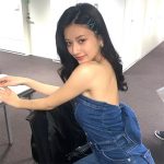 吉田あかり、振り向きショットで美麗な背中を大胆披露！＜超超十代2022＞