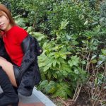 元白ギャルの大岩根綾奈(ダイコンちゃん)、美脚あらわなミニスカコーデで絶対領域アピール! 「宮崎ではパリピが苦手だったので多分地味なギャルでした(笑)」