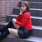 元白ギャルの大岩根綾奈(ダイコンちゃん)、美脚あらわなミニスカコーデで絶対領域アピール! 「宮崎ではパリピが苦手だったので多分地味なギャルでした(笑)」