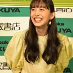 井桁弘恵がカレンダー発売イベントに登場