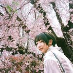 武田玲奈、美しく咲き誇る桜をバックにした『振り返りショット』を公開