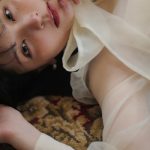 あまつまりな、「シースルー」がテーマの最新写真集が発売決定