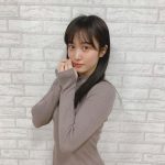 NMB48・川上千尋、タイトワンピースでボディライン&生脚あらわに！「色気増し増しですね」