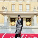 平田梨奈、妖艶な眼差しで美バスト大胆見せつけ！