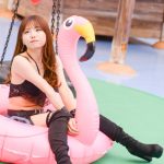 【写真特集 9枚】スリジエ・美南衣里、ロングブーツ×水着の大人セクシーな姿で釘付け！＜SUMMERLAND IDOL CARNIVAL＞