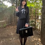 未梨一花、ギャップがスゴすぎるセーラー服で「これがこう」！