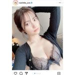 桃月なしこ「全て詰め込んだ」、スタイルブック「PEACHY」からオフショット続々公開！