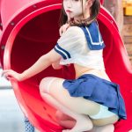 中村栞菜「やっぱ見たいんじゃん」、セーラー服で魅せる『えちえち』チラリズム