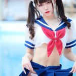 中村栞菜「やっぱ見たいんじゃん」、セーラー服で魅せる『えちえち』チラリズム