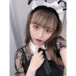 綺星★フィオレナード・猫宮りな、黒タイツ食い込むメイド服自撮りで悩殺！