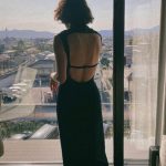 中村アン、ざっくり開きドレスで美背中披露