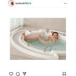 トリンドル玲奈、全裸に見える入浴オフショットに歓喜の声！「すごいセクシーですね！」