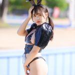 【写真特集 16枚】にゅ〜わ・本間のゆり、下乳こぼれる黒うさぎコスチュームでギリギリ攻め!<近代麻雀水着祭2022>