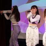 iScreamが初の有観客ライブでノリノリのパフォーマンス！『茉莉花 -Jasmine-』『Eyes to Eyes』など幅広い音楽性をアピール