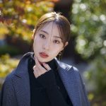 藤江れいな、古賀成美が思い出深い大阪の書店でカレンダー発売イベントを開催