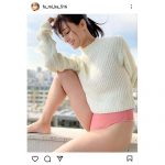 フミカ、露出した脚にパンティー姿を大胆披露！「美しい」「何でも画になるから凄い」