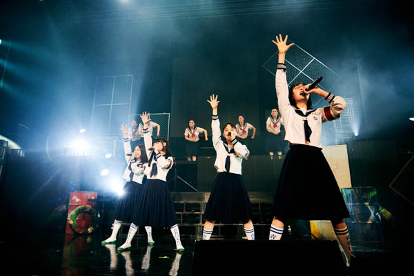 新しい学校のリーダーズ、Zepp DiverCityにて過去最大規模の会場でワンマンライブを開催
