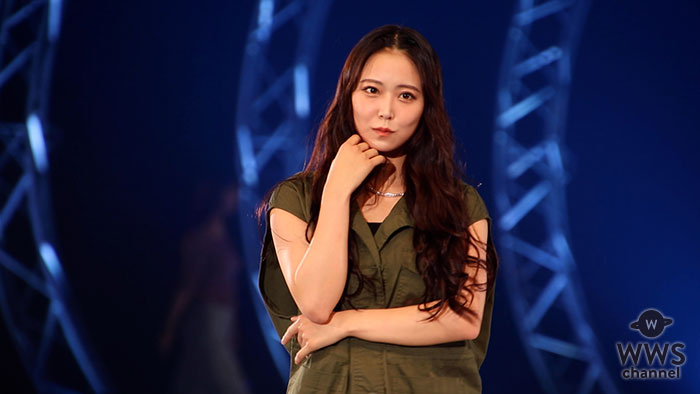 【動画】白間美瑠、白のマキシ丈スカートで颯爽とランウェイ！＜札幌コレクション 2022 S/S＞