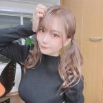 元RQ・阿久津真央、黒ニットであらわな美ボディラインにファンどぎまぎ