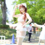 【写真特集 9枚】東京トリロジー・煌苺きらら、激甘フリル水着で魅せる美尻ライン＜近代麻雀水着祭2022＞