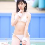 【写真 5枚】胡椒あや、フワフワな白猫ビキニで視線釘付け！＜近代麻雀水着祭2022＞