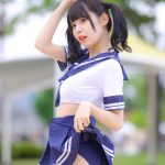 【写真特集 12枚】Teamくれれっ娘！・守道小粋、セーラー服からビキニチラリの誘惑ポーズで悩殺！＜近代麻雀水着祭2022＞