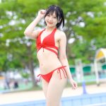 【写真特集 7枚】dela・藤本南、鮮烈な赤ビキニで魅せる透明美ボディで釘付け！＜近代麻雀水着祭2022＞