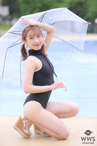 【写真特集 15枚】ハニースパイスRe.・平野ほのか、黒い競泳水着で際立つ透明肌で視線釘付け！＜近代麻雀水着祭2022＞