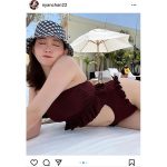 小嶋陽菜、リゾートホテルでマシュマロ美ボディ大胆披露！