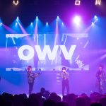 OWV、シルバーのジャケット姿で激しいダンスパフォーマンスを披露＜KCON 2022 Premiere＞