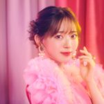 鈴木愛理、新曲「ハートはお手上げ」の撮影メイキング＆インタビュー映像が公開