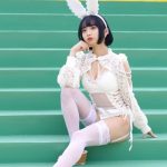 【写真特集 12枚】ラテラルアーク・遠月とうか、白バニーコスチュームで美脚を大胆に披露！！＜近代麻雀水着祭2022＞