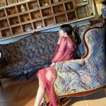 HKT48・田中美久、透け感ドレスから美脚披露のオフショットに歓喜の声！「破壊力えぐすぎる」