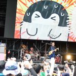 【ライブレポート】打首獄門同好会が炎天下でセトリ変更しての夏先取りパフォーマンス！＜JAPAN JAM 2022＞