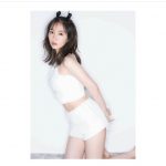 吉岡里帆、美谷間＆美脚チラ見せの白バニー姿に歓喜の声ぞくぞく！「魅力ダダ漏れ」「癒されます」